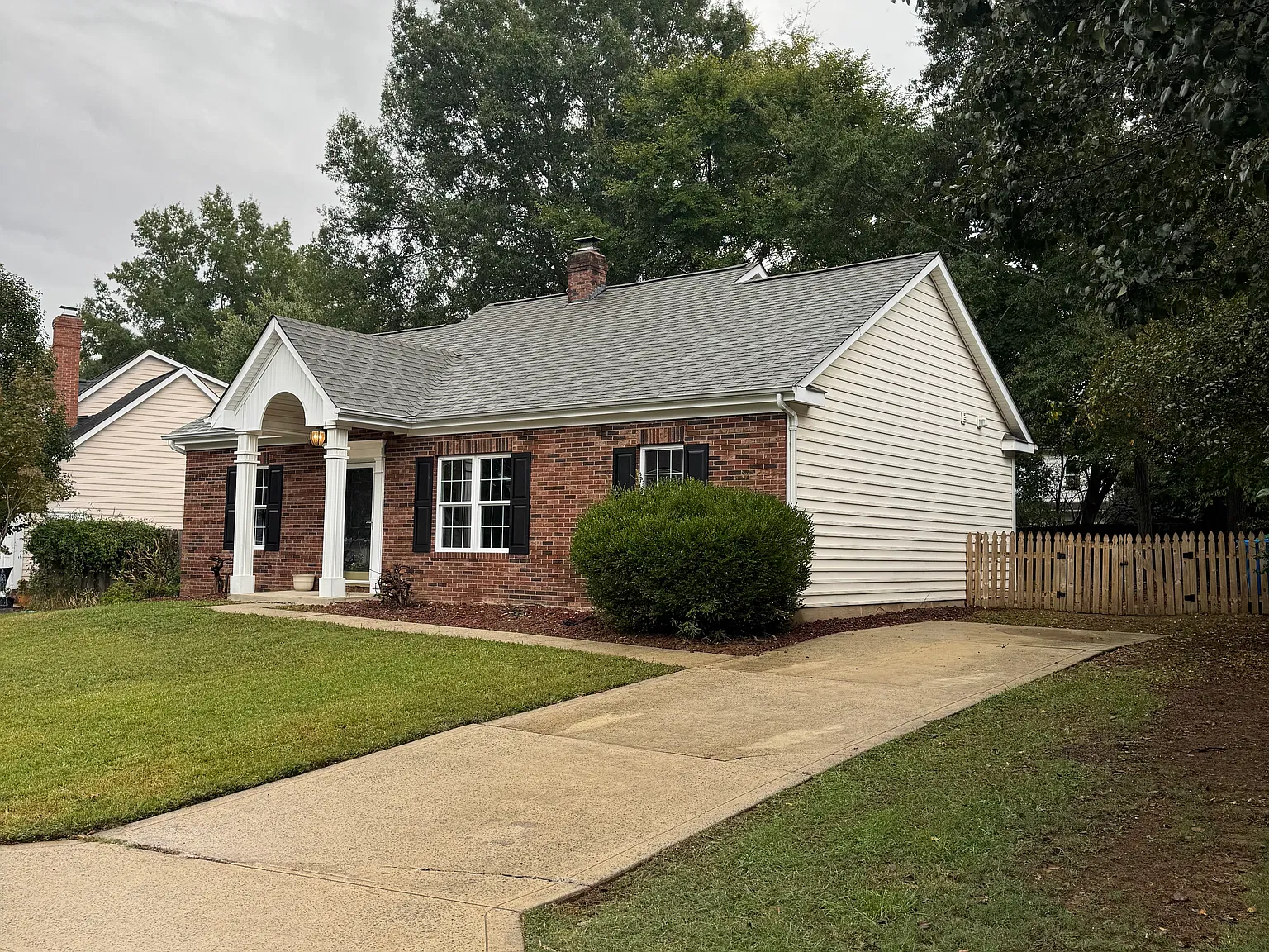 3 bed, 1224 sqft, $1,950 — Photo 4