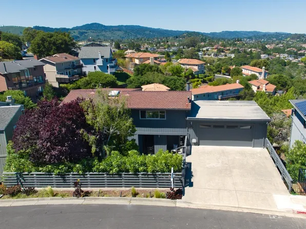 2758 Belmont Canyon Rd, Belmont, CA 94002