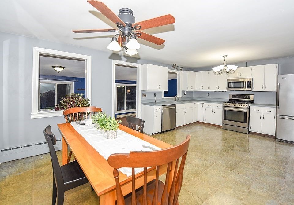 63 Kemp St, Groton, MA 01450 Zillow