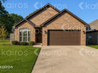 101 Lyn Ln, Tuscumbia, AL 35674