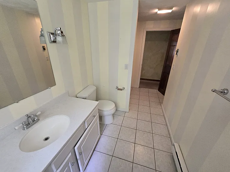 35 N Lowell Rd — Photo 17