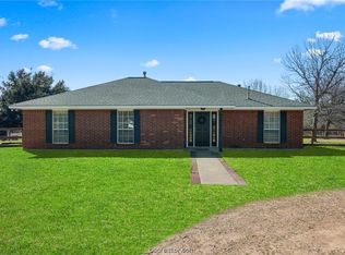 4065 Old Independence Rd, Brenham, TX 77833