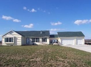 1100 W Morocco Rd, Temperance, MI 48182