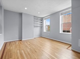 12 Parmenter St APT 3R, Boston, MA 02113