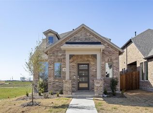 462 Wonder Gardens Aly, Lavon, TX 75166