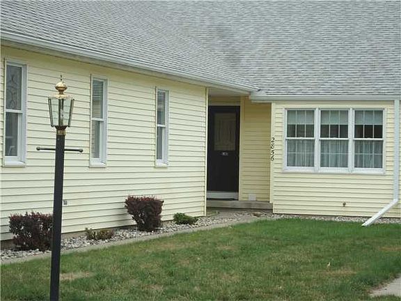 3rd image of 2856 Twelve Oaks Dr