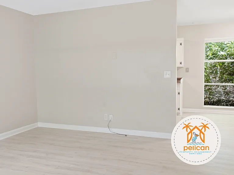 5085 Springhill Dr — Photo 15