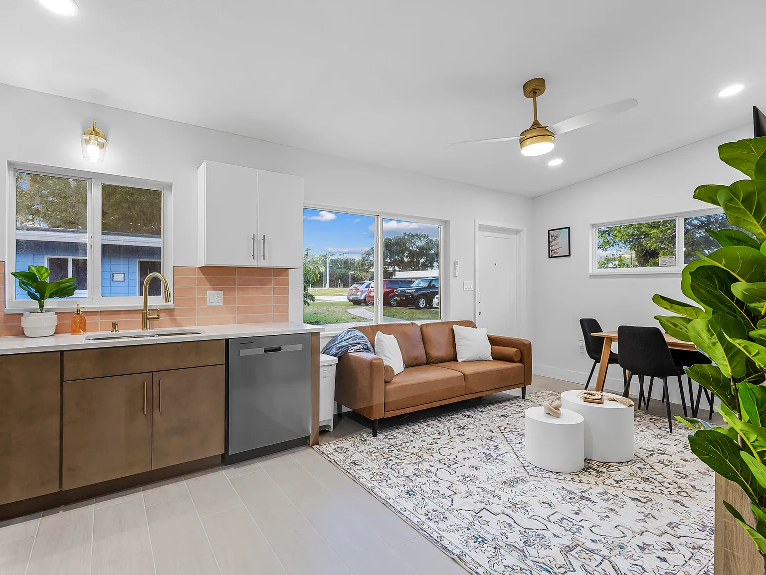 1 bed, 1.0 bath, 496 sqft, $1,450 — Photo 3