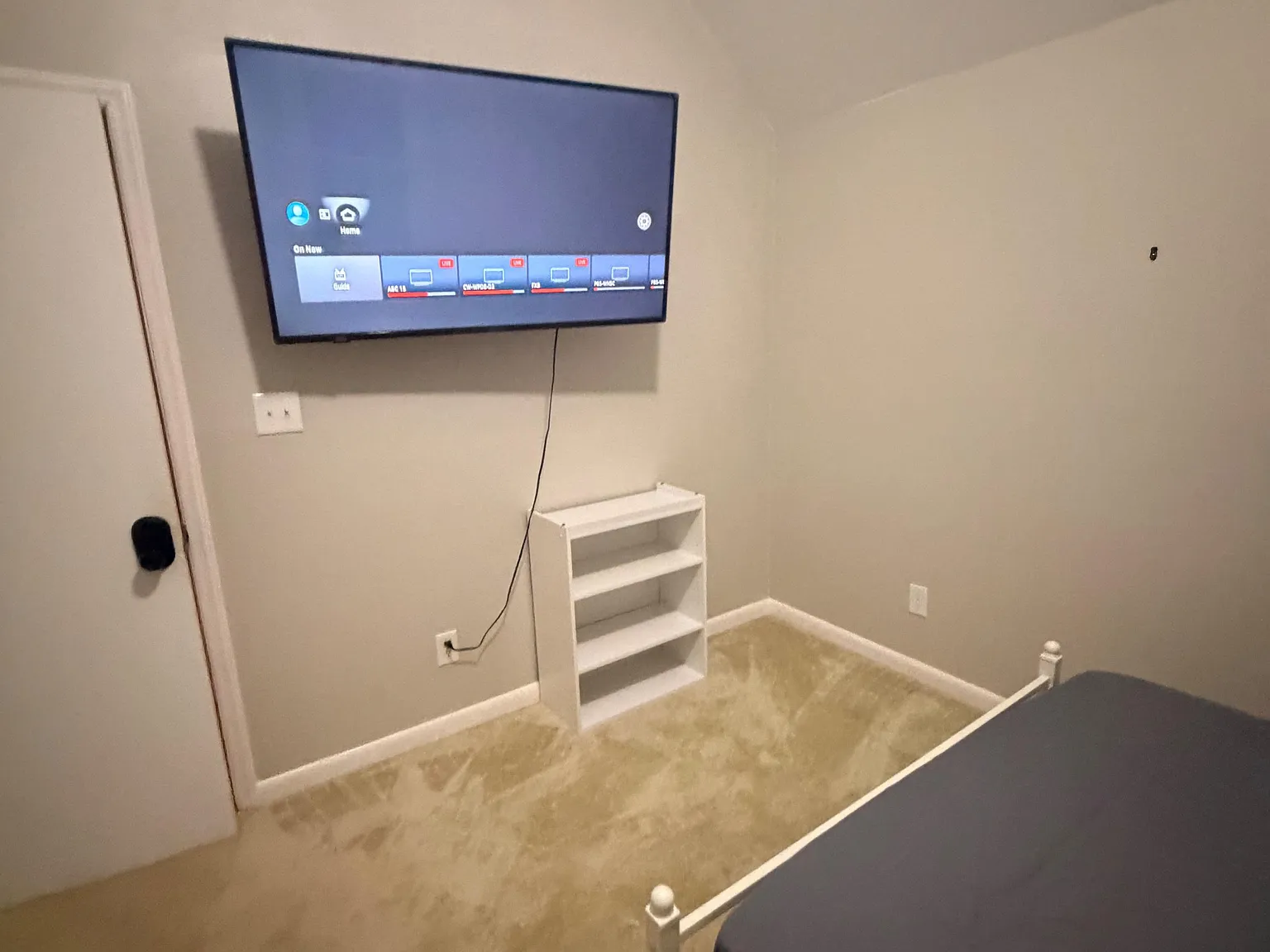 4 bed, 3.0 bath, 2998 sqft, $875 — Photo 3