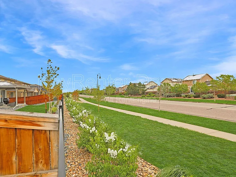 270 S Langdale Ct — Photo 19