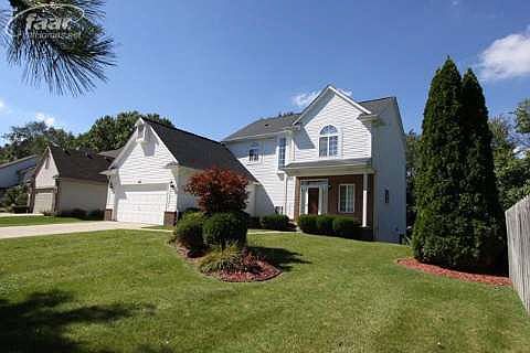1st image of 481 Pine Creek Ct