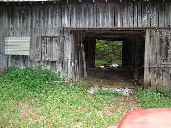 5th image of 1293 Town Br