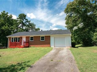 4139 Langden Dr, Winston Salem, NC 27107