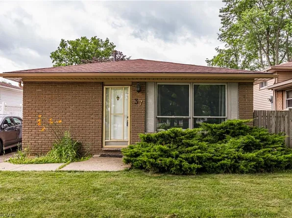 37 Gemini Dr, Hamilton, ON L9C 6R5