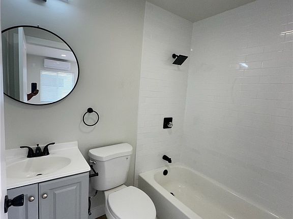 2nd image of 8939 Elizabeth Ave #E