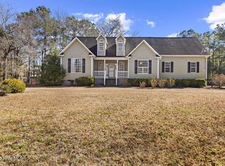 151 Meeks Creek Dr, Rocky Point, NC 28457