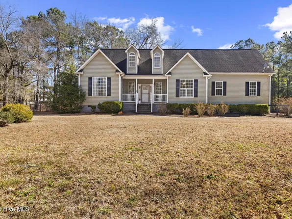 151 Meeks Creek Drive, Rocky Point, NC 28457