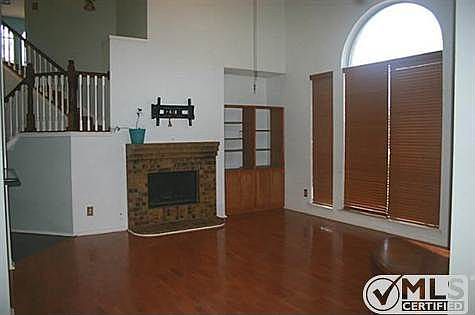 5th image of 2625 Bent Brook Dr