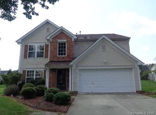 10826 Mountain Springs Dr, Charlotte, NC 28278