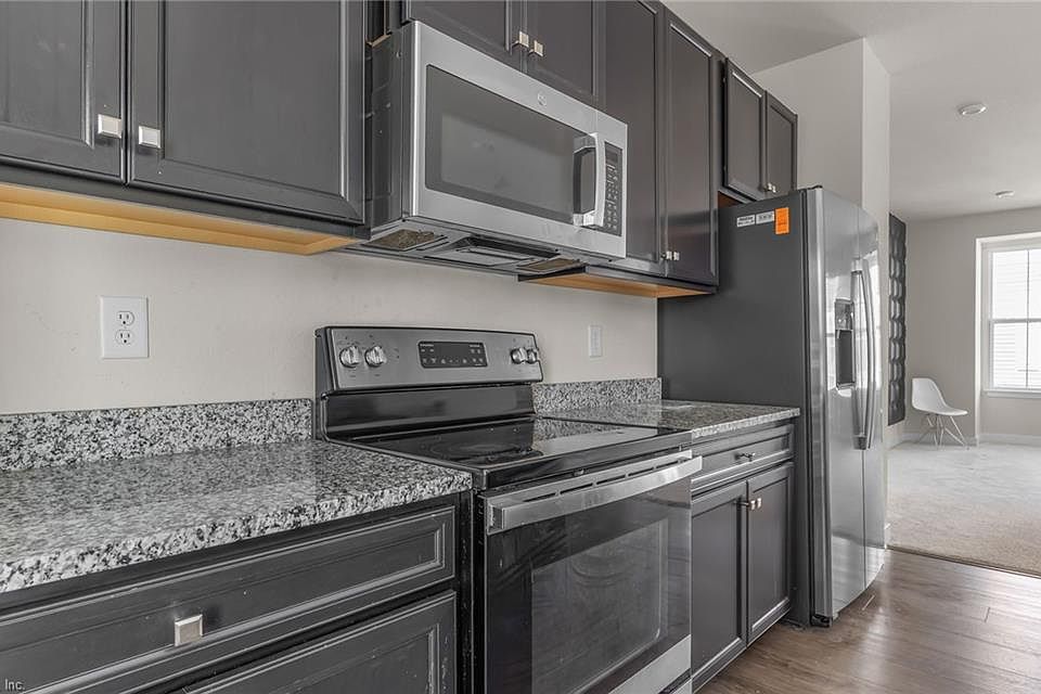 1st image of 2688 Azalea Garden Rd #B