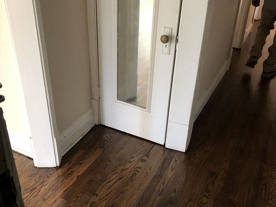 1st image of 1144 Pleasant St APT 3E