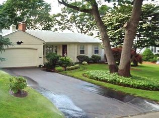 157 Rowe Ave, Pawtucket, RI 02861