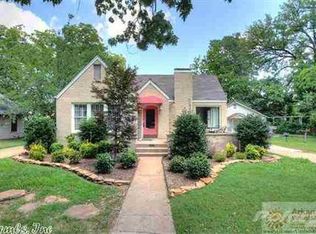 936 Faulkner St, Conway, AR 72034