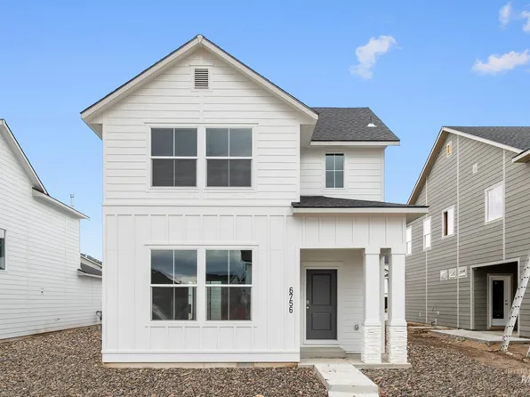 6756 W Redwood Creek Dr, Meridian, ID 83646