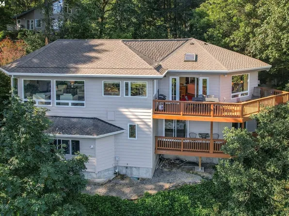 250 Belton Rd, Saint Helens, OR 97051