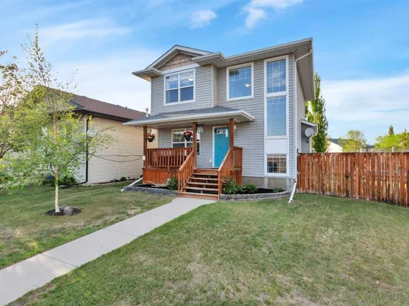 182 S Kidd Close, Red Deer, AB T4P 3X6