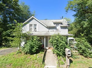 25 Memorial Park Dr, Spring Valley, NY 10977
