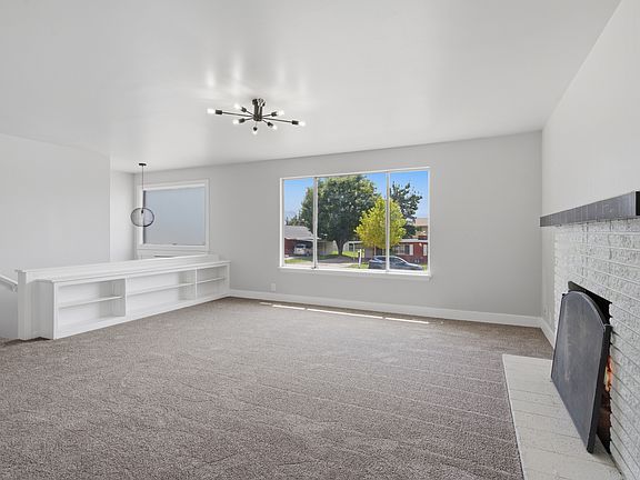 5th image of 608 W 1850 N