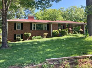 103 Autumn Dr, Greenville, SC 29611