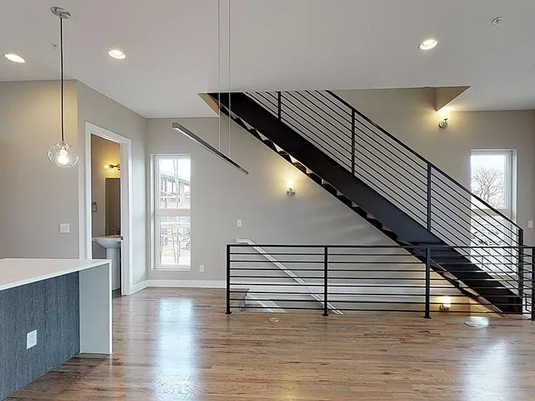 1752 W 41st Ave — Photo 16