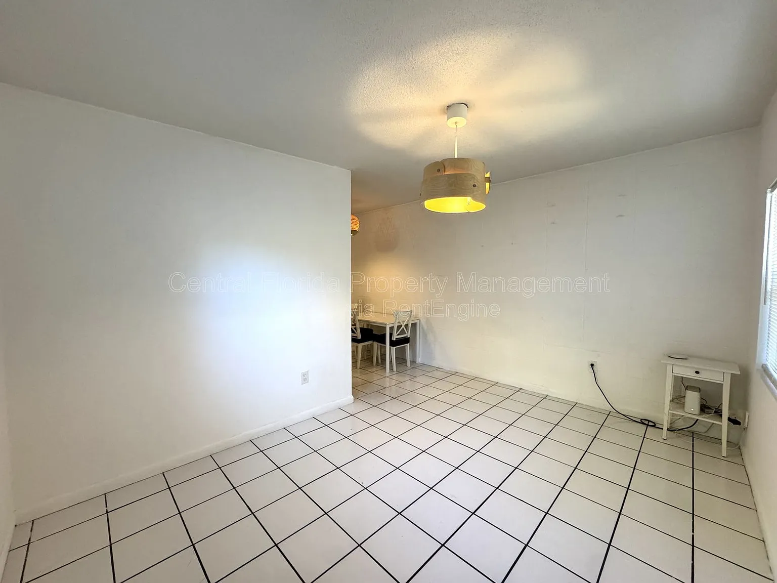2 bed, 1.0 bath, 690 sqft, $1,449 — Photo 2