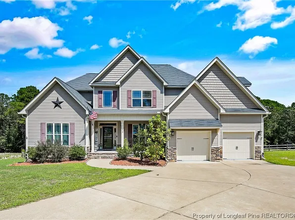 610 Sea Mist Dr, Sanford, NC 27332