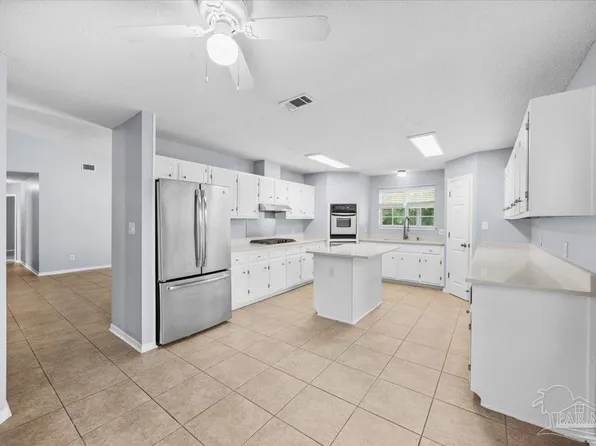 9037 Cayman Ln, Pensacola, FL 32506