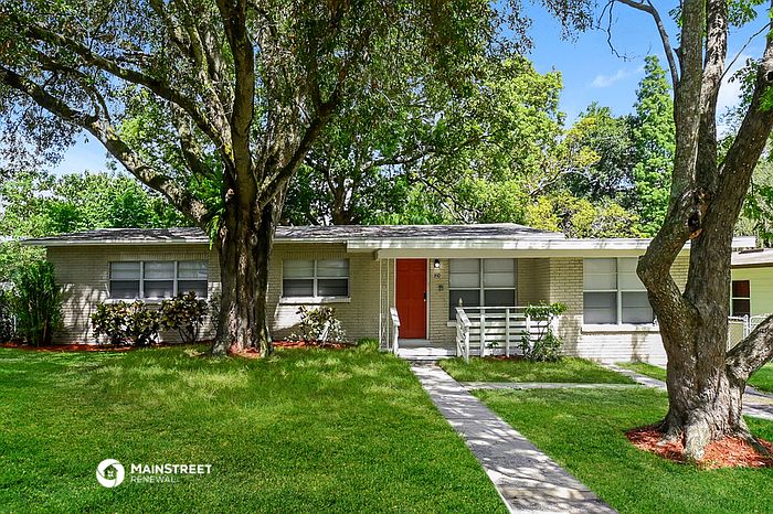 1st image of 310 Sunnyhill Ln