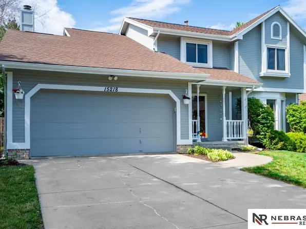 15218 Emmet St, Omaha, NE 68116