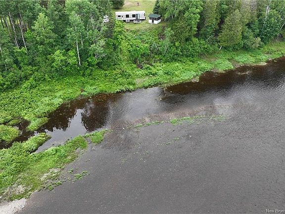 3rd image of 145 Halcomb Rd