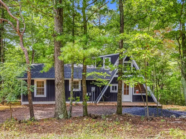 404 Maple Ave, Mount Jackson, VA 22842