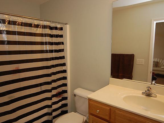 3rd image of 6320 Double Eagle Dr
