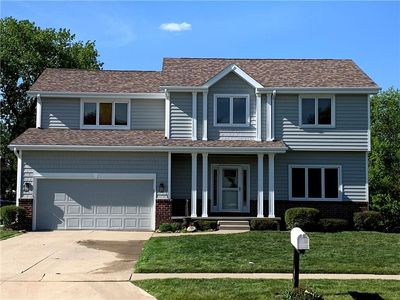 10211 Oakwood Dr, Urbandale, IA, 50322