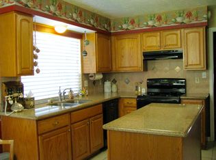 7110 Falling Waters Dr, Spring, TX 77379