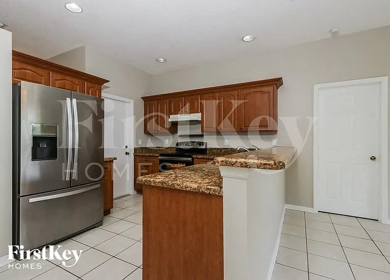 6329 Dimond St — Photo 7