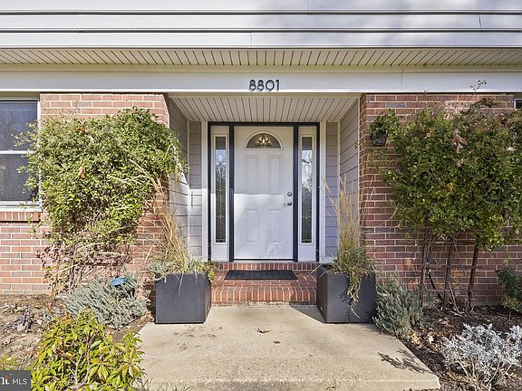 2nd image of 8801 Menard Ct