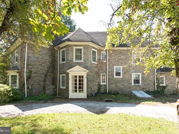 708 Old Lancaster Rd, Bryn Mawr, PA 19010