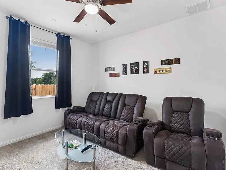 228 High Mesa Dr — Photo 16