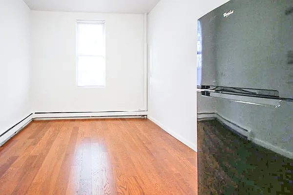 Rented by MySpaceNYC | media 10