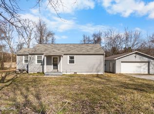 466 Hidden Valley Rd, Clinton, TN 37716